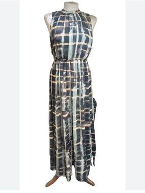 H&M Sleeveless High-Neck Maxi Dress in Navy and Cream